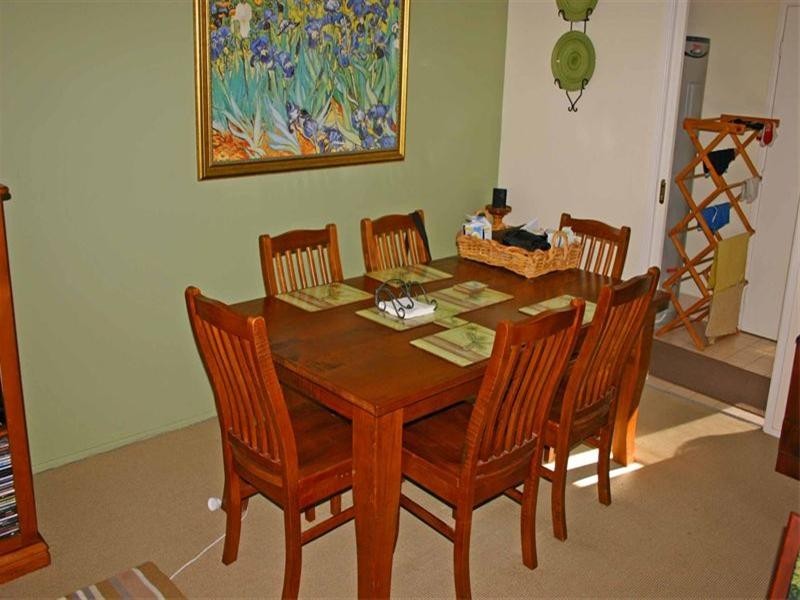 6 Alecia Close, Green Point NSW 2251