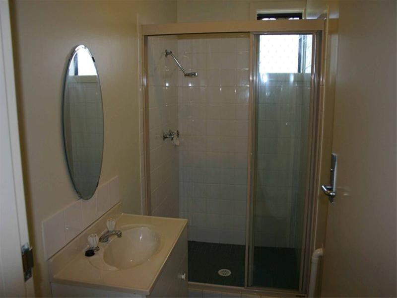 2/32 Avoca Drive, Kincumber NSW 2251