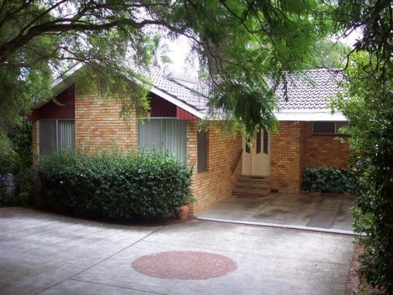 229 Avoca Drive, Green Point NSW 2251