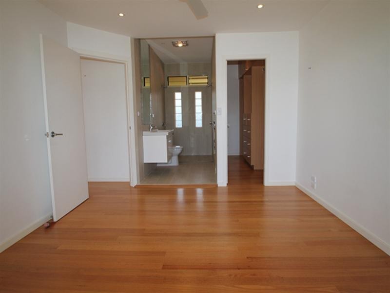 6 Minell Close, Wamberal NSW 2260