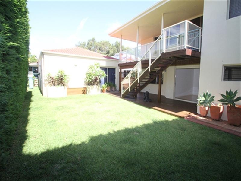 6 Minell Close, Wamberal NSW 2260