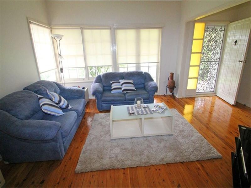 3 Asca Drive, Green Point NSW 2251