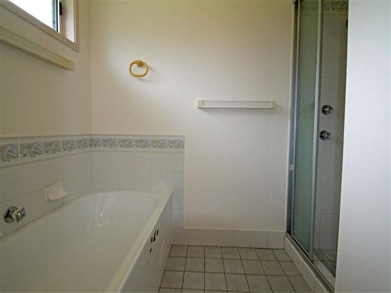 5B Dalgety Crescent, Green Point NSW 2251