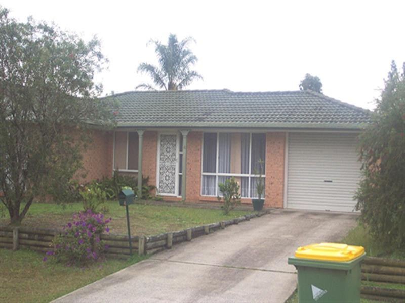 4 Kareel Close, Erina NSW 2250