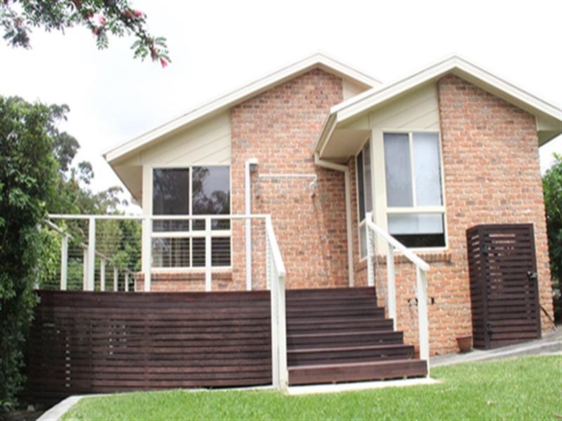 5 Merindah Avenue, Green Point NSW 2251