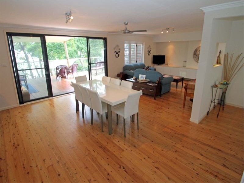 3 Pixie Avenue, Green Point NSW 2251