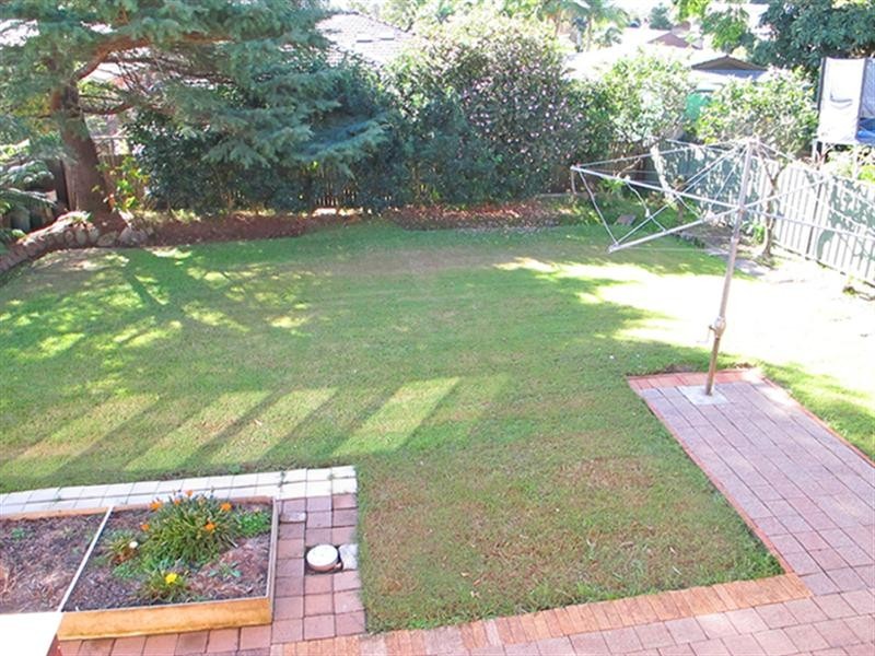 16 Lakewood Avenue, Green Point NSW 2251