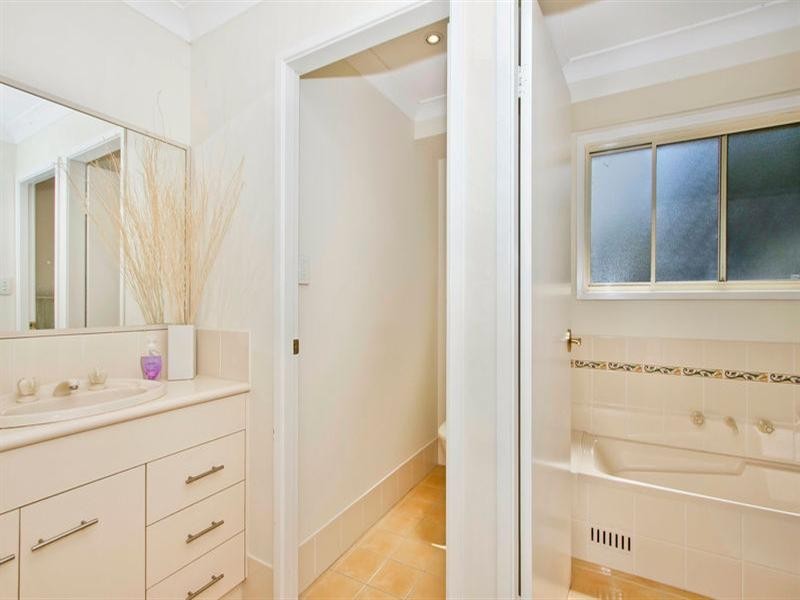 307A Avoca Drive, Green Point NSW 2251