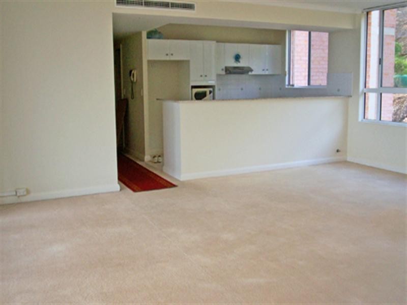 705/97 John Whiteway Drive, Gosford NSW 2250