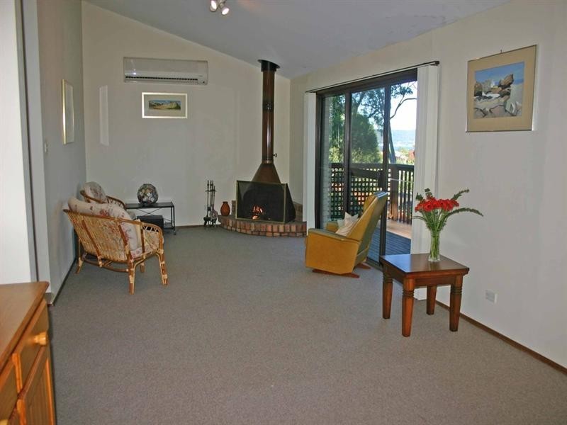 18 David Street, Green Point NSW 2251