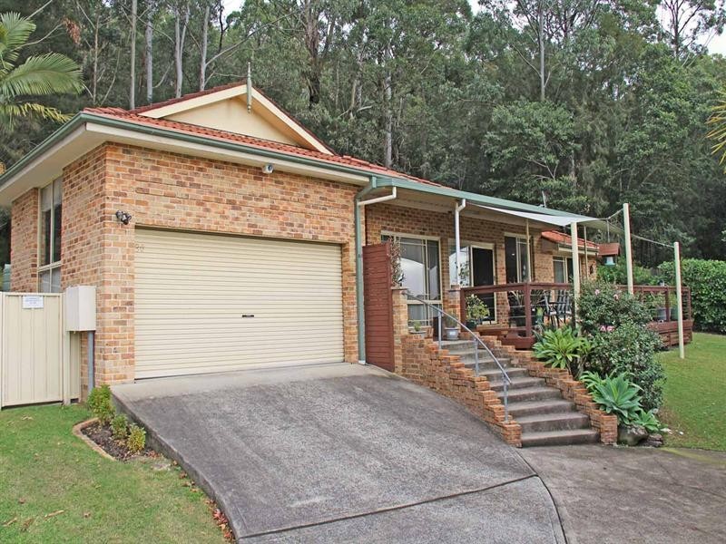 30 Katherine Crescent, Green Point NSW 2251