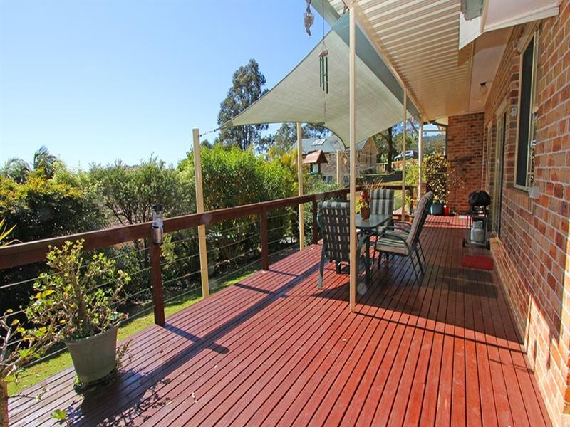 30 Katherine Crescent, Green Point NSW 2251