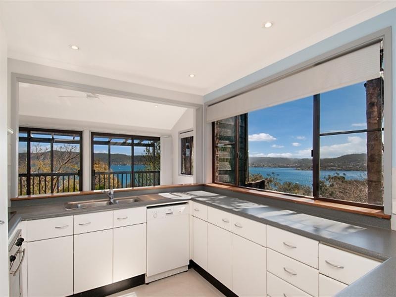 23 Marilyn Parade, Green Point NSW 2251