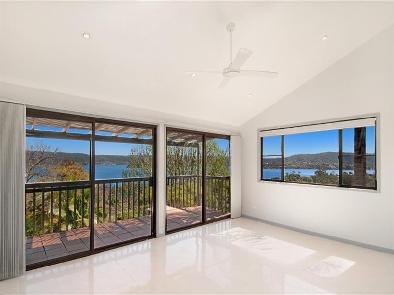 23 Marilyn Parade, Green Point NSW 2251