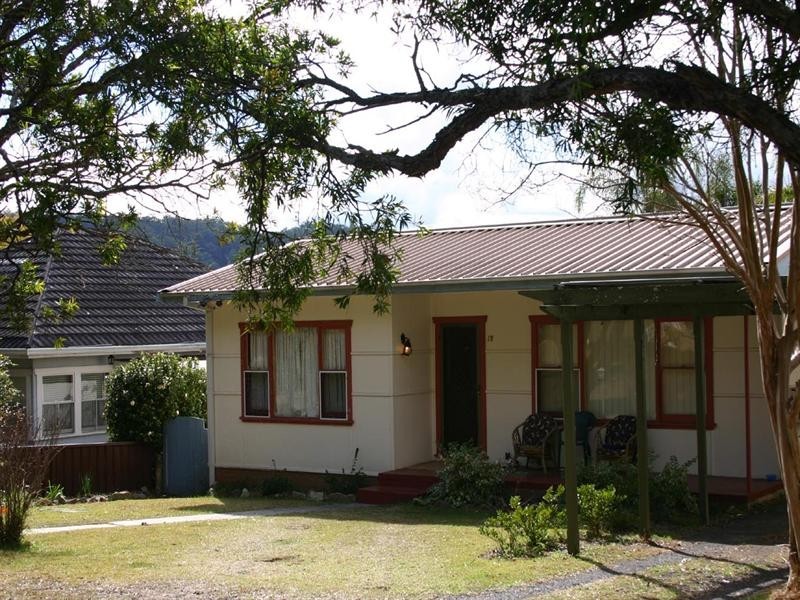 15 Russell Street, East Gosford NSW 2250