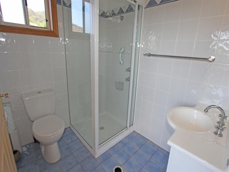 11 Mount Place, Green Point NSW 2251