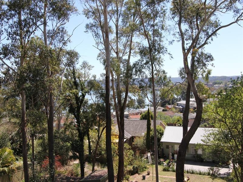 18 David Street, Green Point NSW 2251