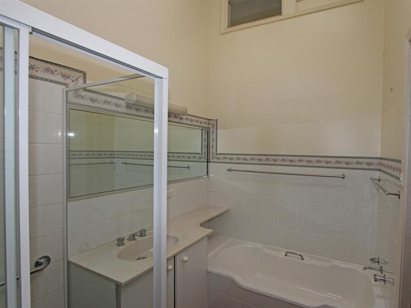 18 David Street, Green Point NSW 2251