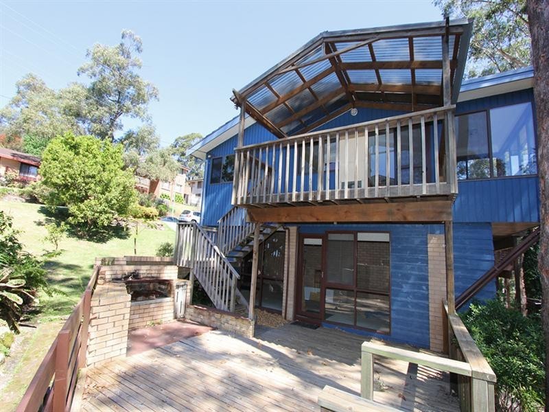 18 David Street, Green Point NSW 2251