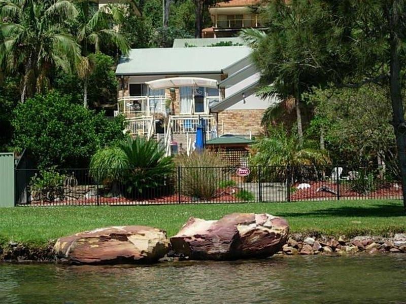 319A Avoca Drive, Green Point NSW 2251