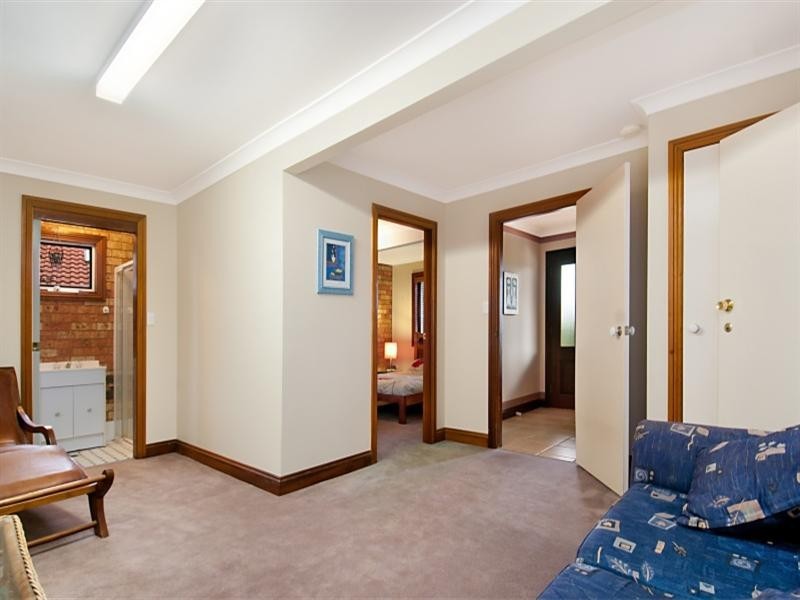 21 Beveridge Drive, Green Point NSW 2251