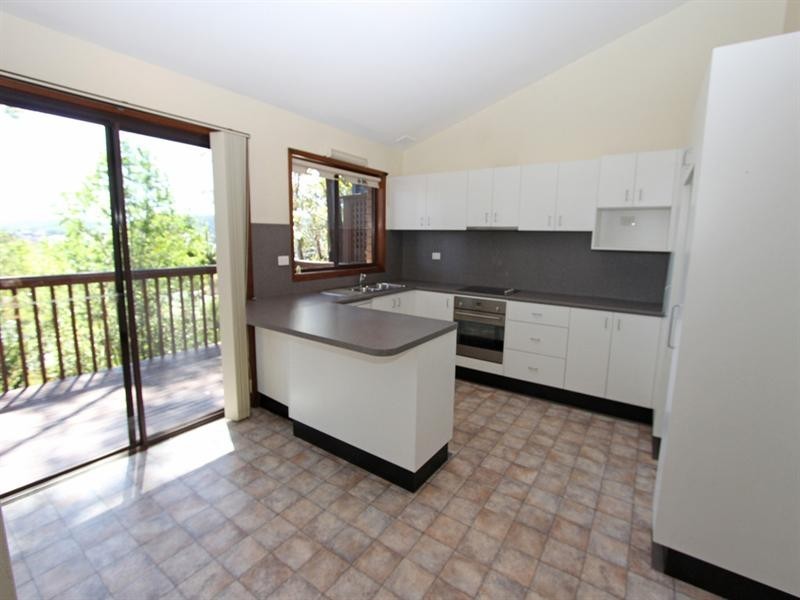 18 David Street, Green Point NSW 2251