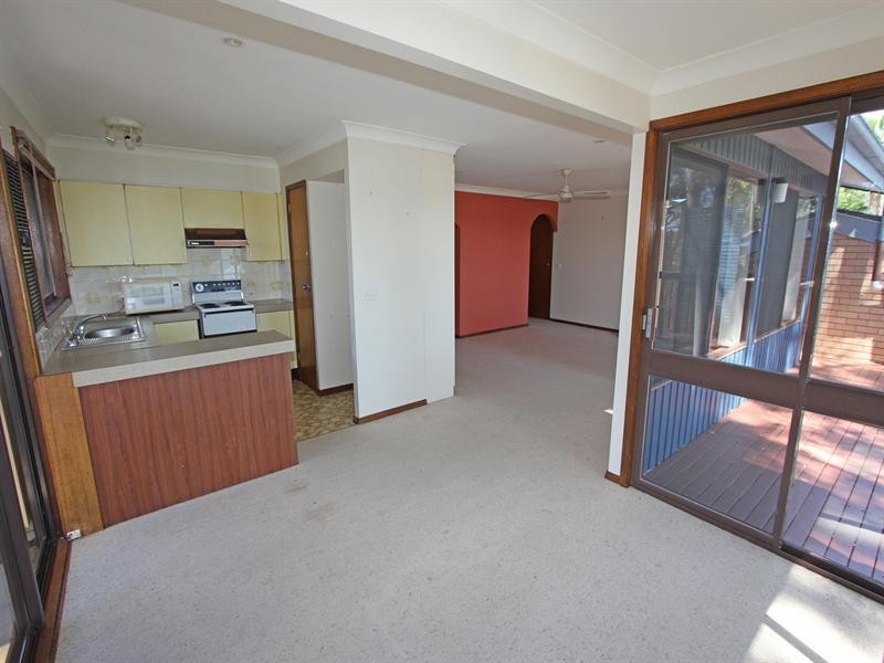 18 David Street, Green Point NSW 2251