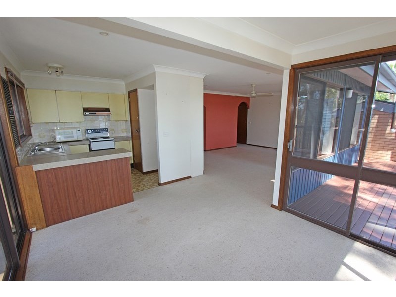 18A David Street, Green Point NSW 2251