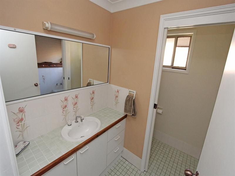 89 James Sea Drive, Green Point NSW 2251