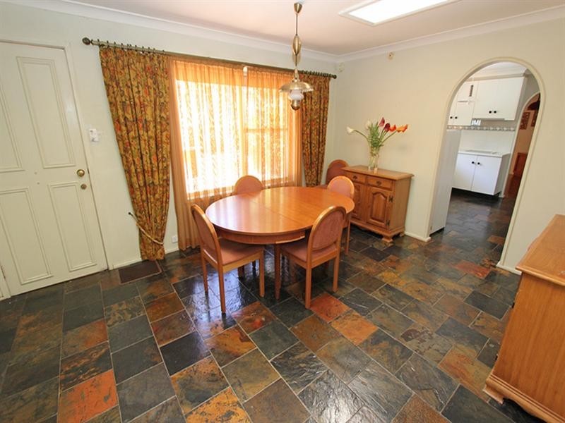 224 Avoca Drive, Green Point NSW 2251