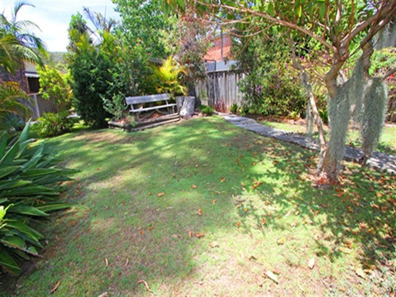 224 Avoca Drive, Green Point NSW 2251