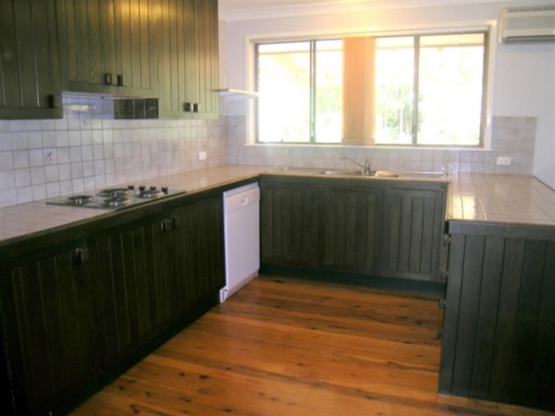 10 Taurus Close, Kincumber NSW 2251