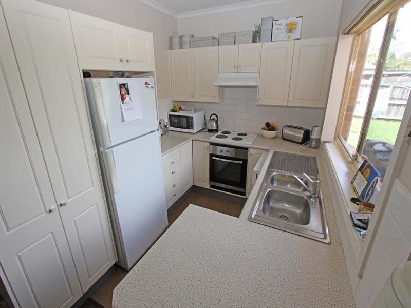 2/34 Oakes Street, Kariong NSW 2250