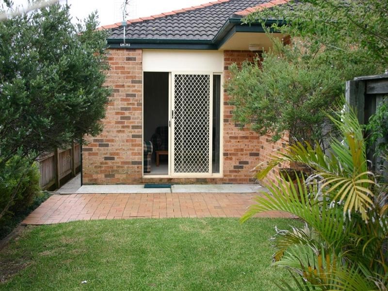 2/34 Oakes Street, Kariong NSW 2250