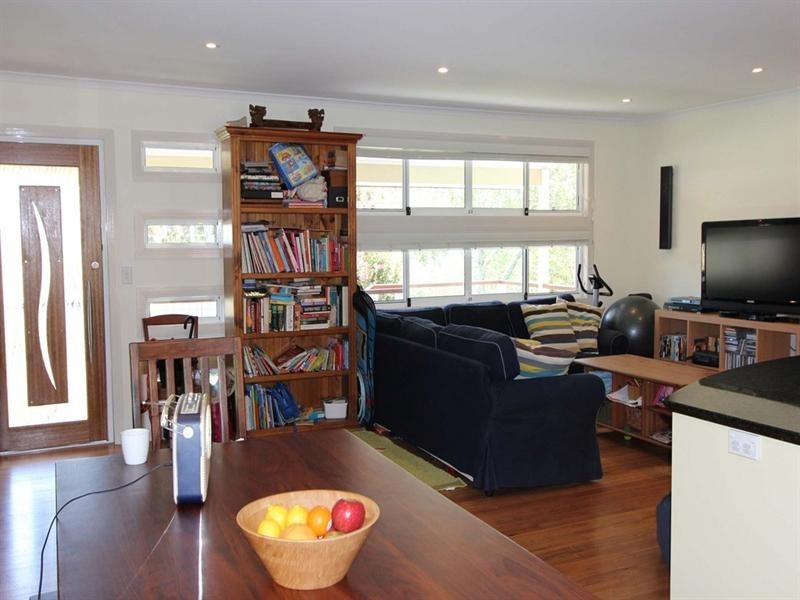 168 Avoca Drive, Green Point NSW 2251