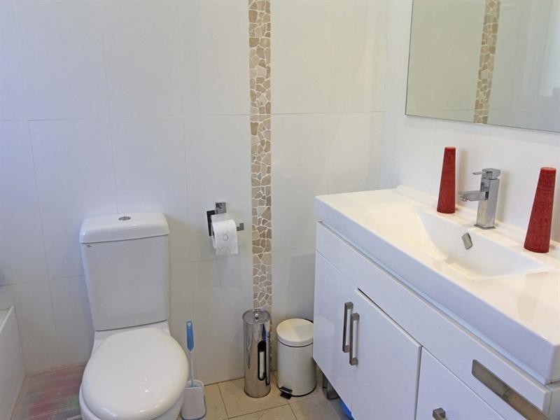 168 Avoca Drive, Green Point NSW 2251