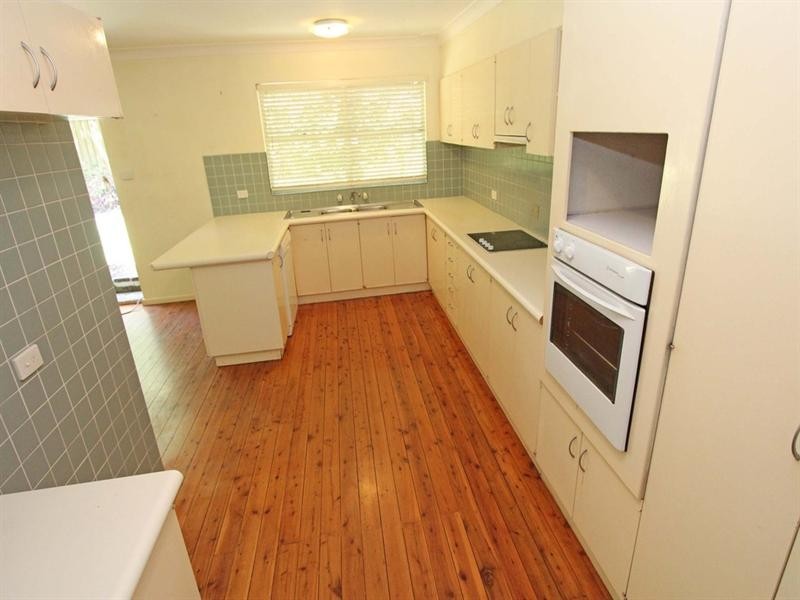248 Avoca Drive, Green Point NSW 2251