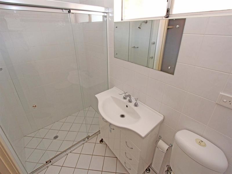 248 Avoca Drive, Green Point NSW 2251