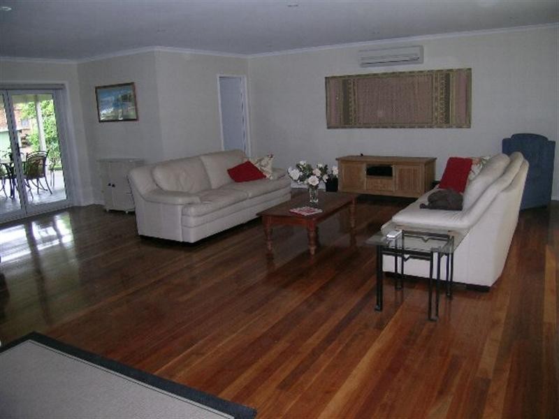 69 Patrick Crescent, Saratoga NSW 2251