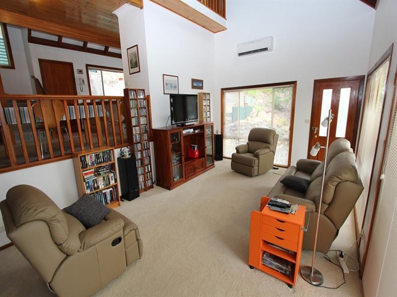 21 Woorara Parade, Green Point NSW 2251