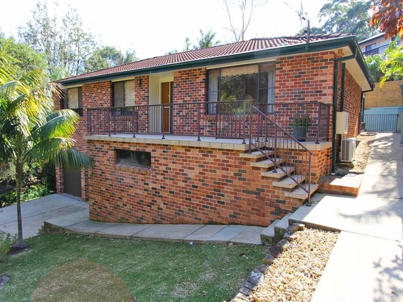 4 Plantation Place, Avoca Beach NSW 2251