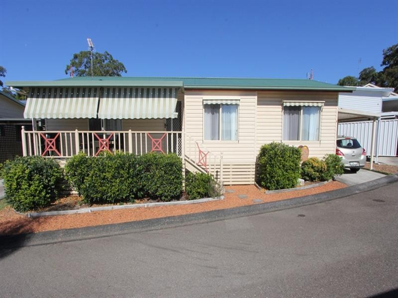 3 Fifth Ave, Broadlands Estate, Green Point NSW 2251