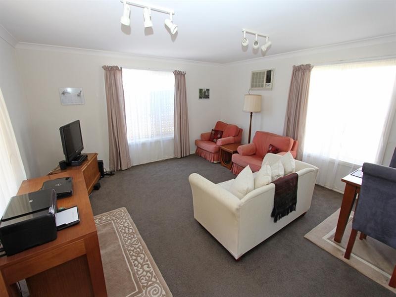 3 Fifth Ave, Broadlands Estate, Green Point NSW 2251