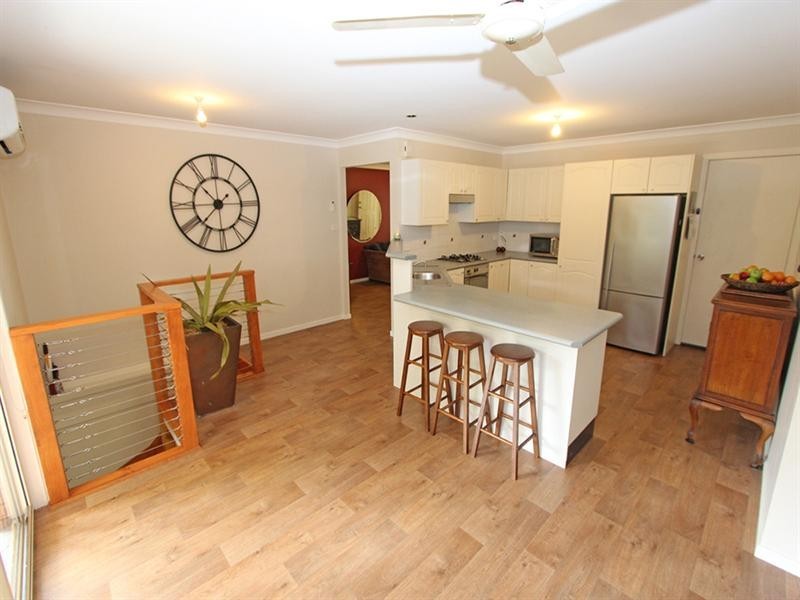 16 Beveridge Drive, Green Point NSW 2251