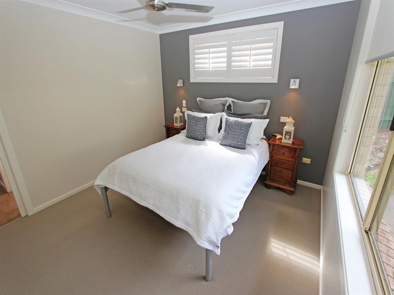 16 Beveridge Drive, Green Point NSW 2251