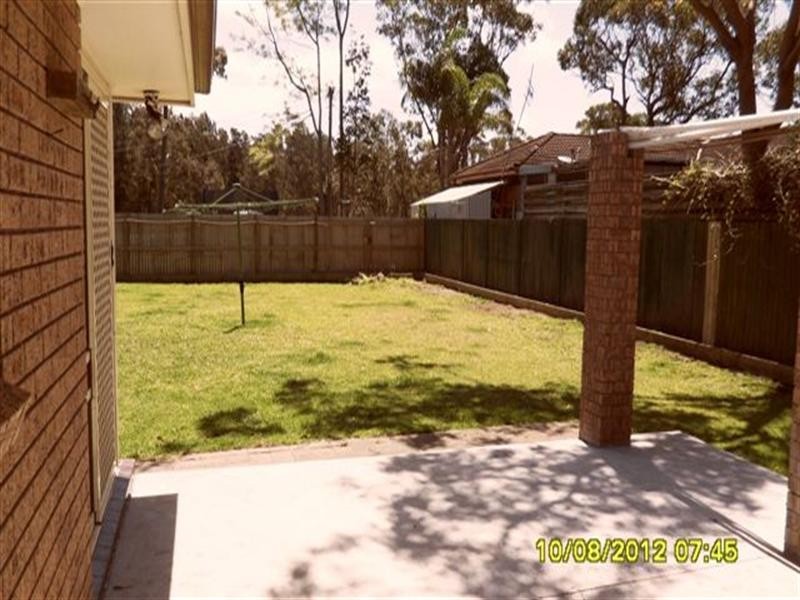 54 John, Forresters Beach NSW 2260