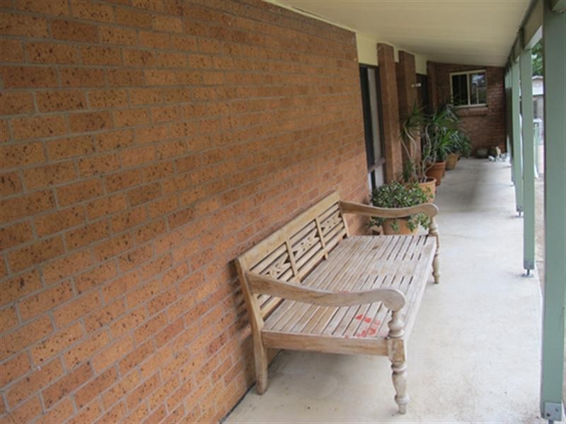 36 Sabrina Avenue, Bateau Bay NSW 2261