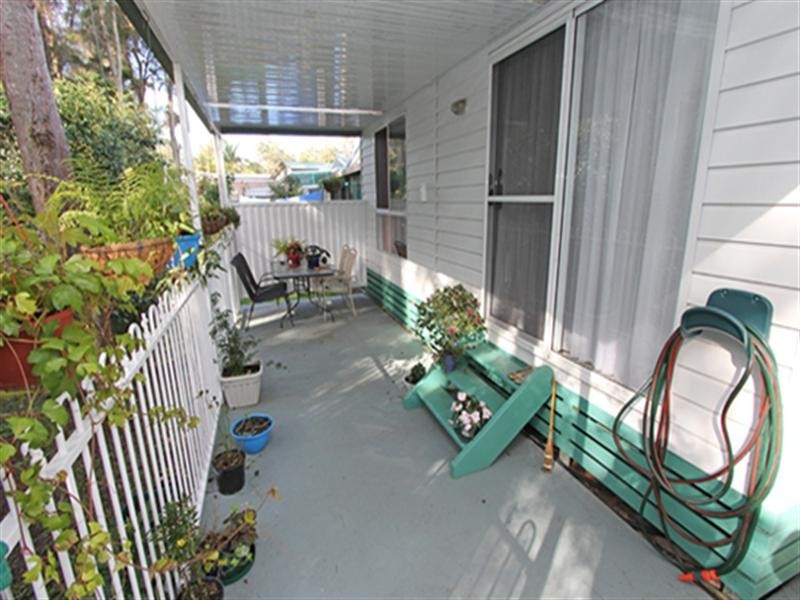 52 Second Avenue, Broadlands Estate, Green Point NSW 2251