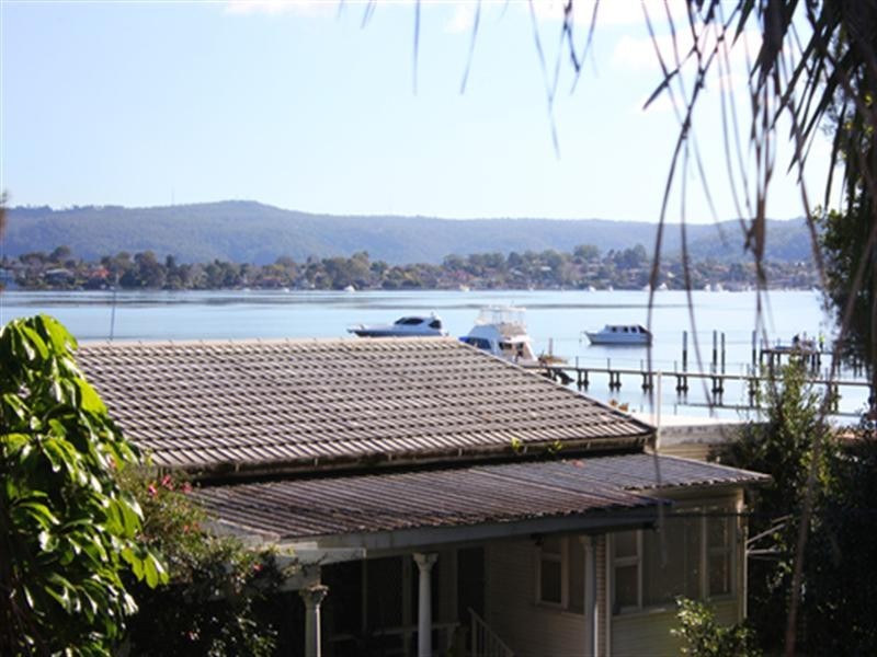 265A Avoca Drive, Green Point NSW 2251