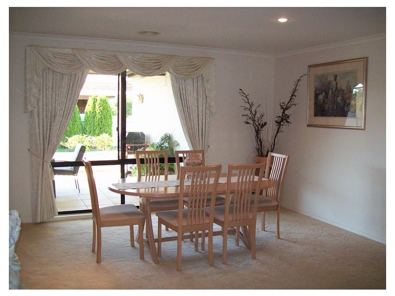 107 Pell Street, Howlong NSW 2643